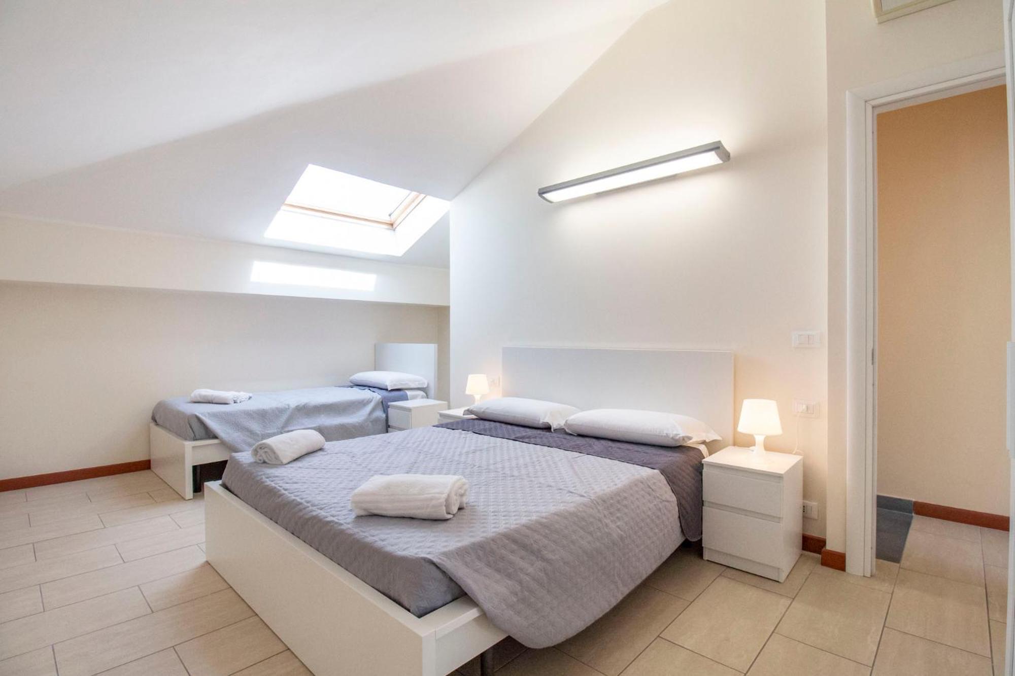 Royal Playa Suite And Apartament -Private Parking- Self Chek Out Κατάνια Εξωτερικό φωτογραφία